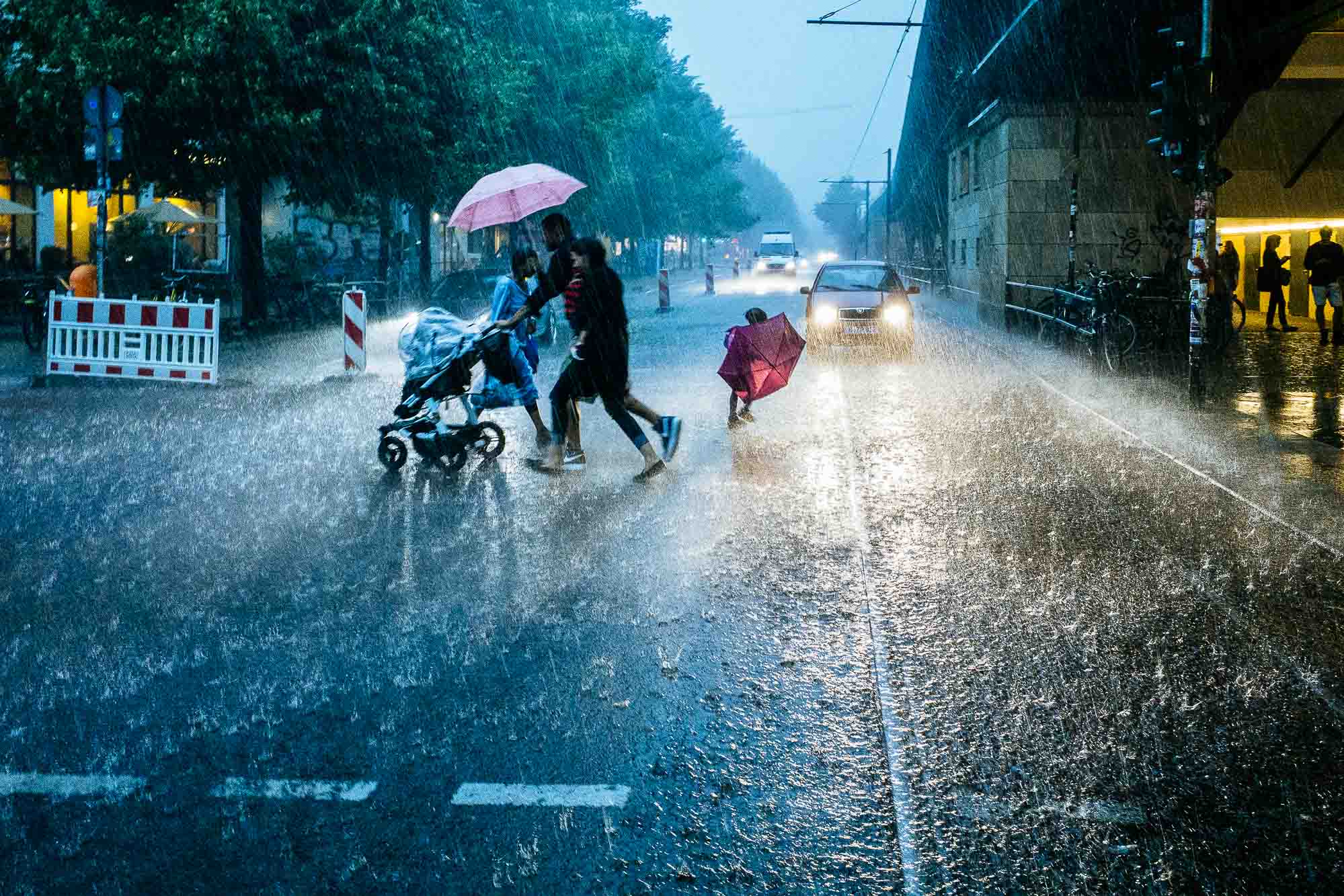Street Photography Rain Martin U Waltz